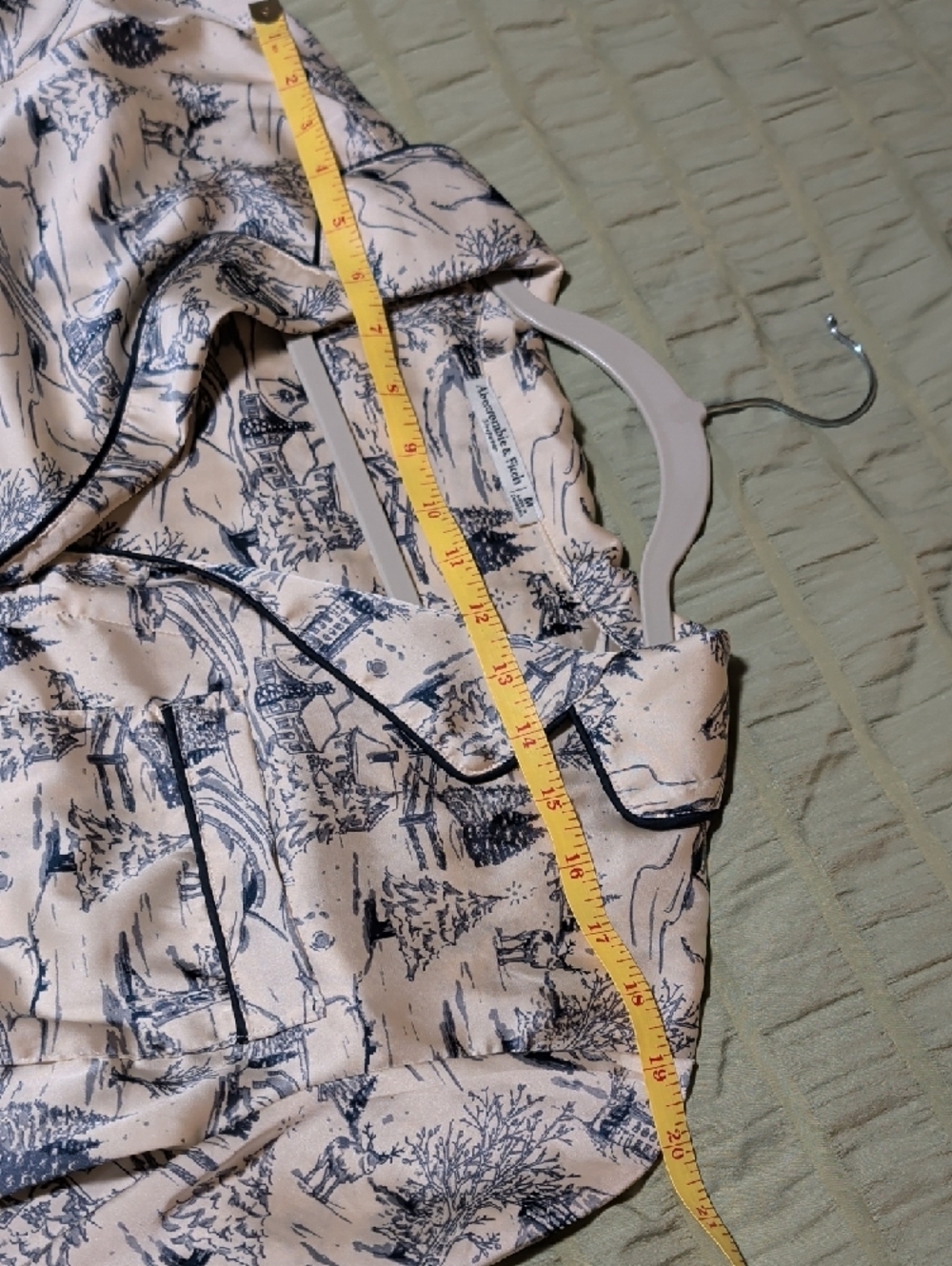 Abercrombie & Fitch Blue and Cream Toile Sleep Shirt Pajama Set - Picture 12 of 16